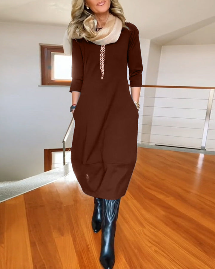 Emily - Elegant and Comfortable Dress