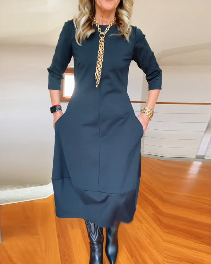 Emily - Elegant and Comfortable Dress