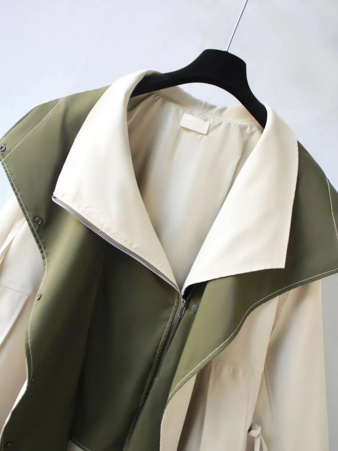 Kinsley Overcast Windbreaker