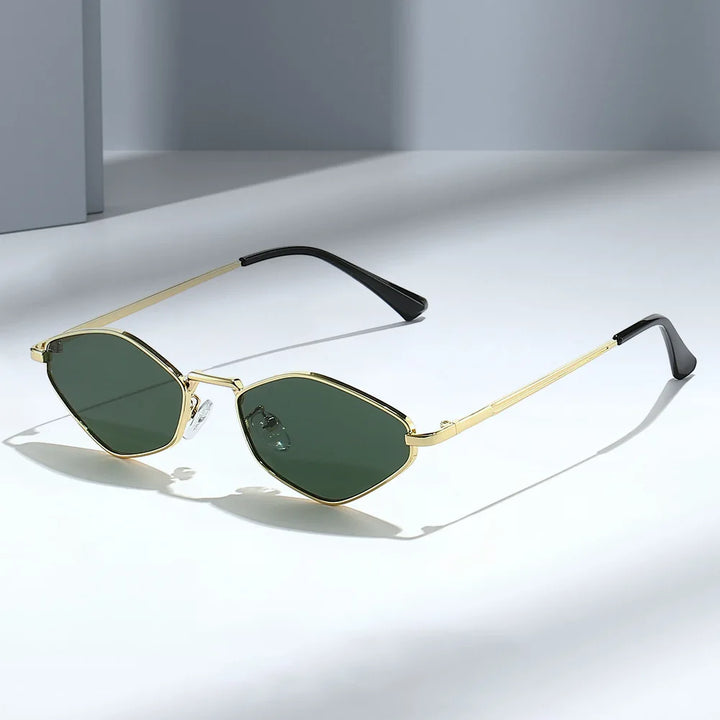 Olivia | Sunglasses viral trend 2026