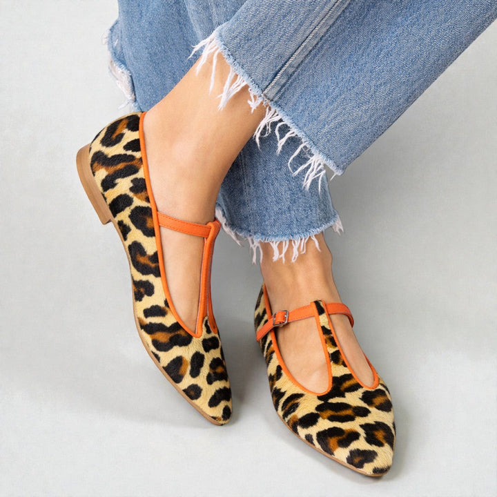 Lulu -  LEOPARD T-STRAP FLATS
